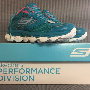 Sekechers Gorun Ultra